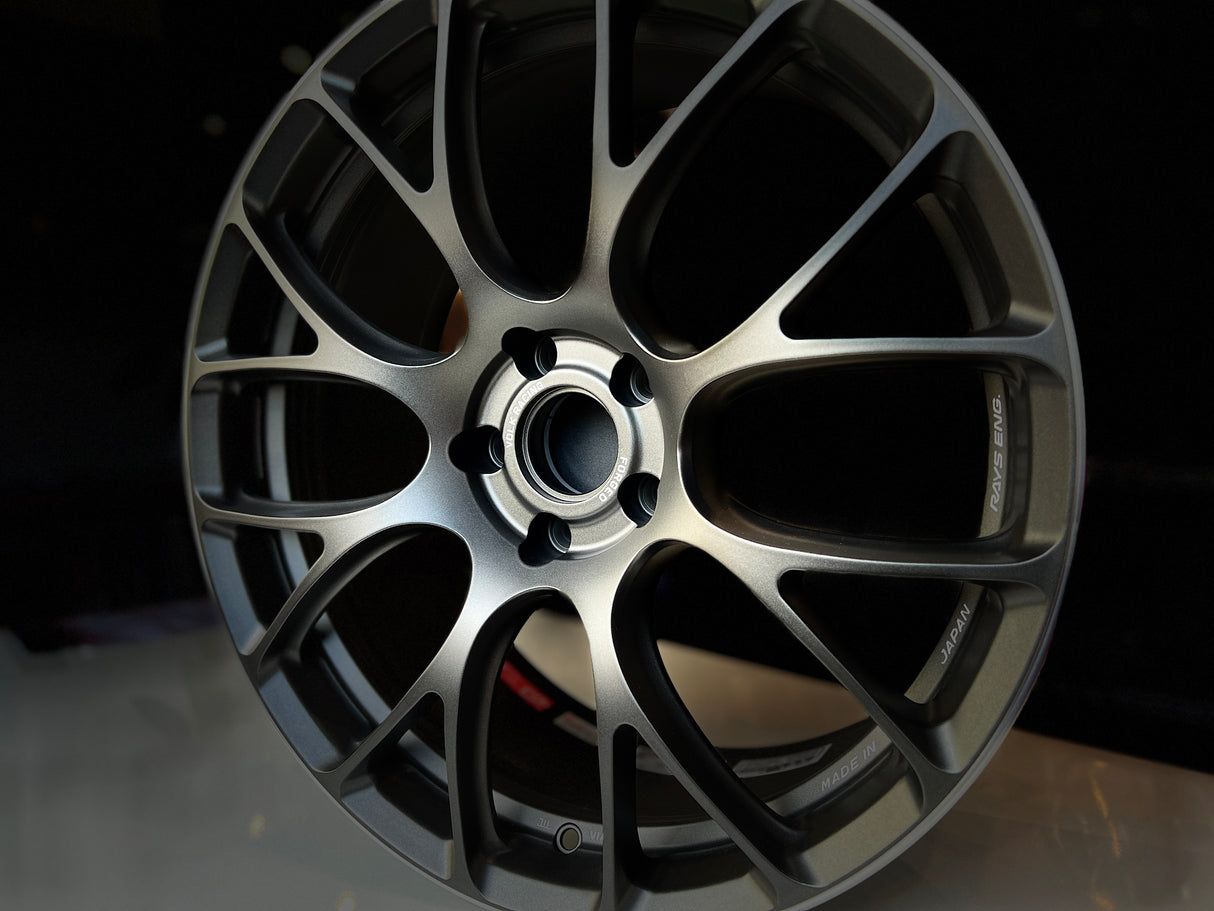 【在庫限り!1台分セット価格】 RAYS G16 19 x 8.5 +38 5/112 Ф66.6〔Matte Gunblack / Rim Edge (DC)〕For A4/S4(B9),Q5(FY)