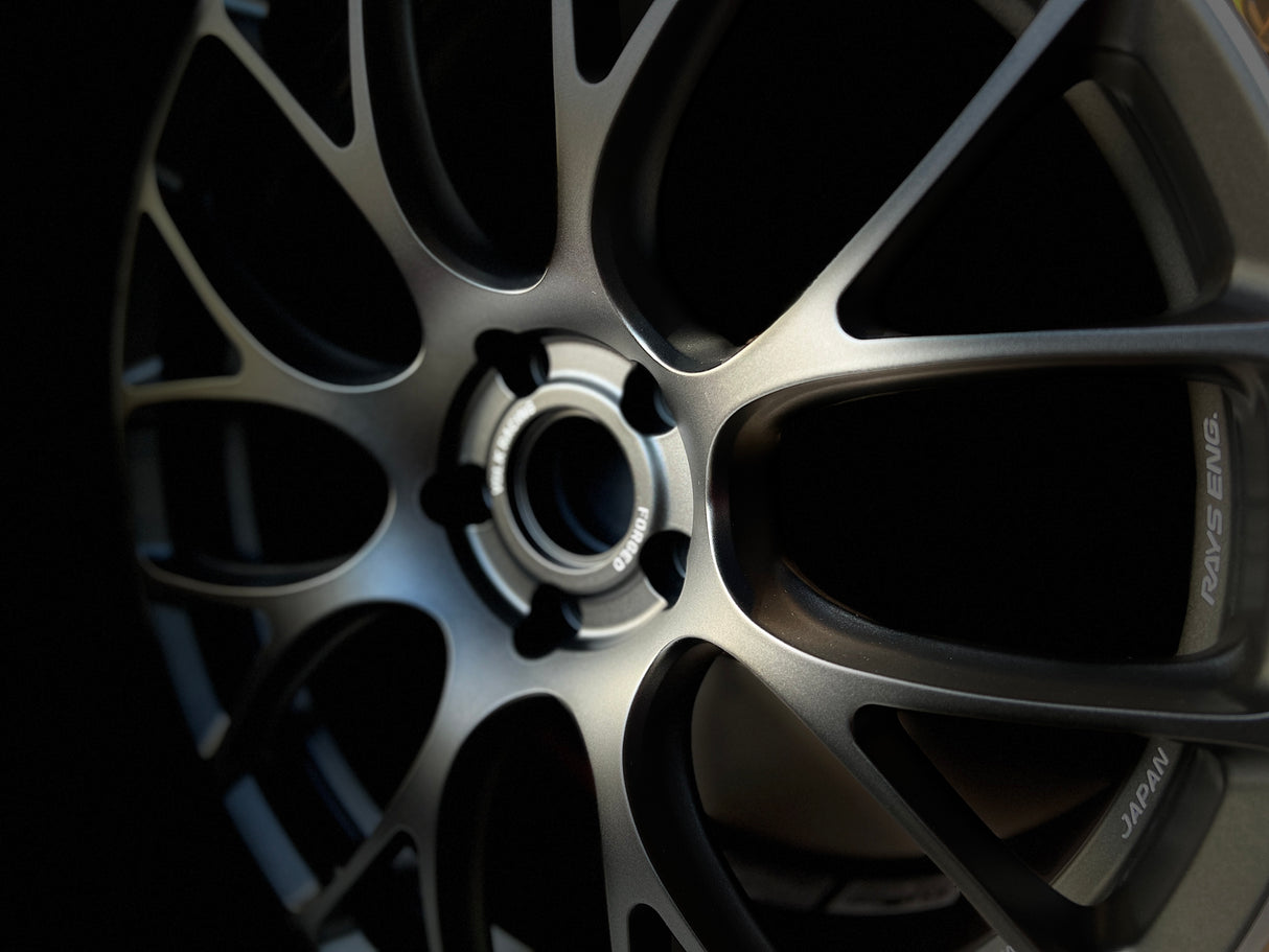 【在庫限り!1台分セット価格】 RAYS G16 19 x 8.5 +38 5/112 Ф66.6〔Matte Gunblack / Rim Edge (DC)〕For A4/S4(B9),Q5(FY)