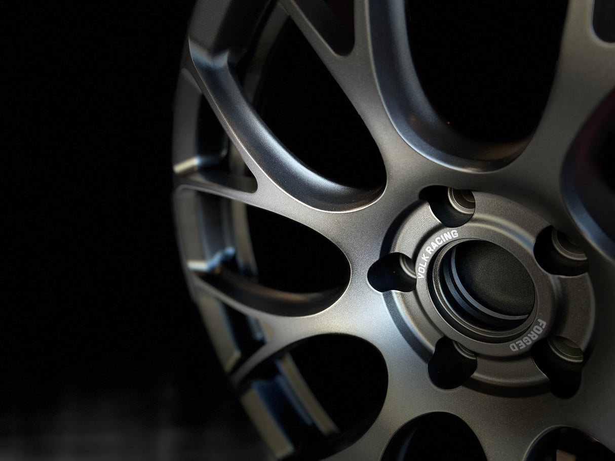 【在庫限り!1台分セット価格】 RAYS G16 19 x 8.5 +38 5/112 Ф66.6〔Matte Gunblack / Rim Edge (DC)〕For A4/S4(B9),Q5(FY)